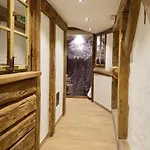Waldruhe Szálloda 3*